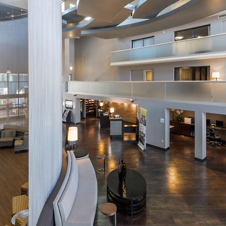 Holiday Inn And Suites Phoenix Airport North By Ihg Extérieur photo