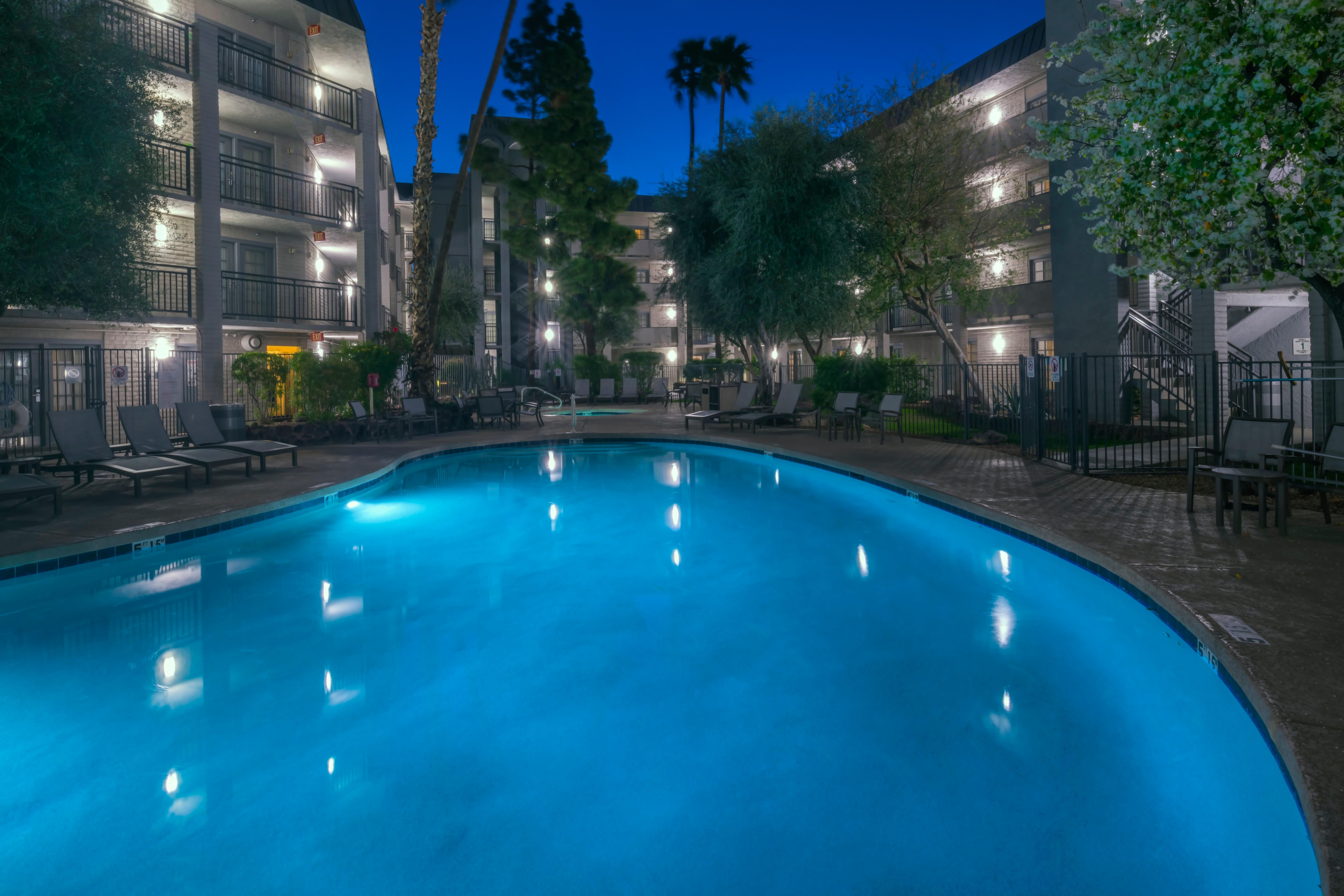 Holiday Inn And Suites Phoenix Airport North By Ihg Extérieur photo