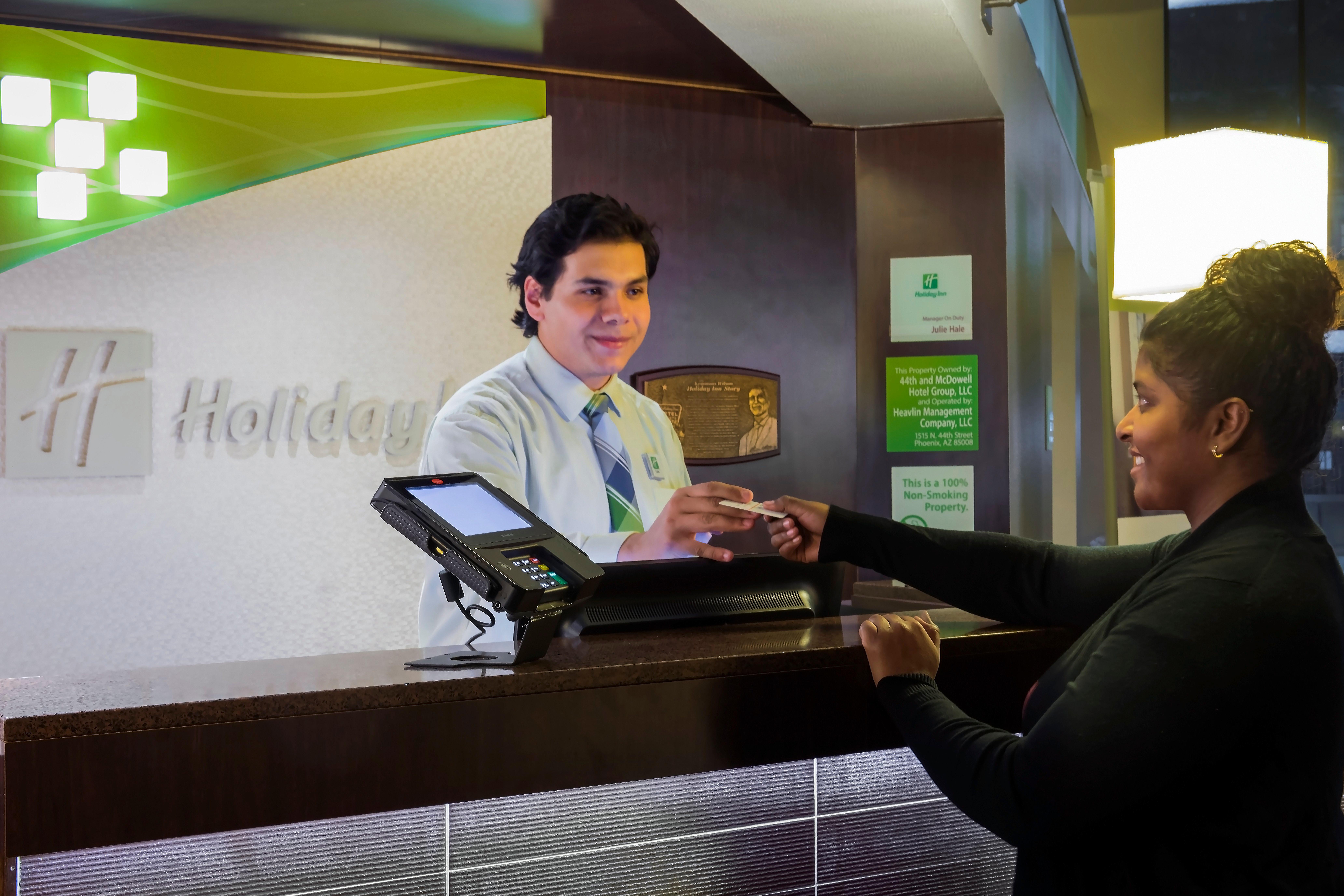 Holiday Inn And Suites Phoenix Airport North By Ihg Extérieur photo