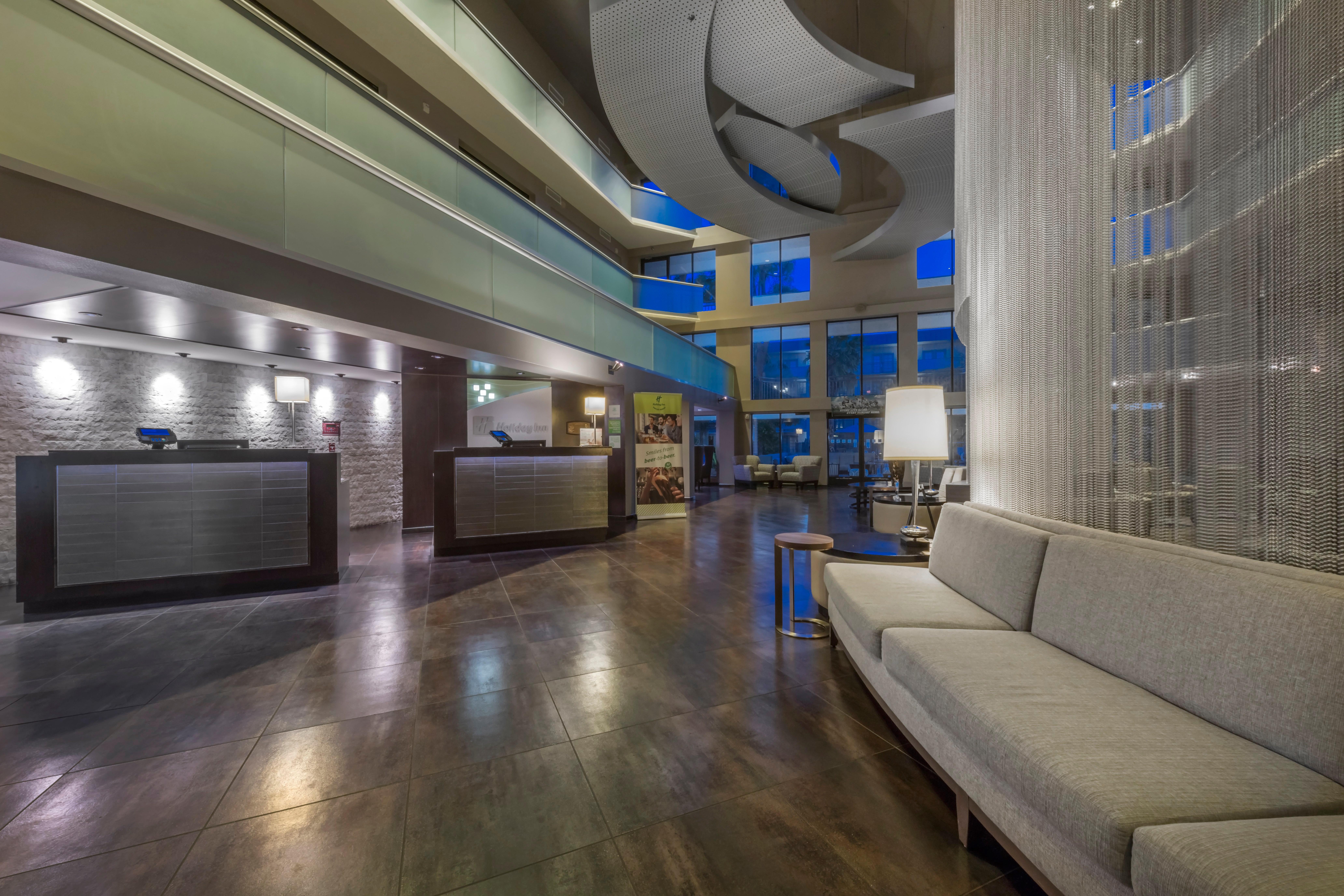 Holiday Inn And Suites Phoenix Airport North By Ihg Extérieur photo