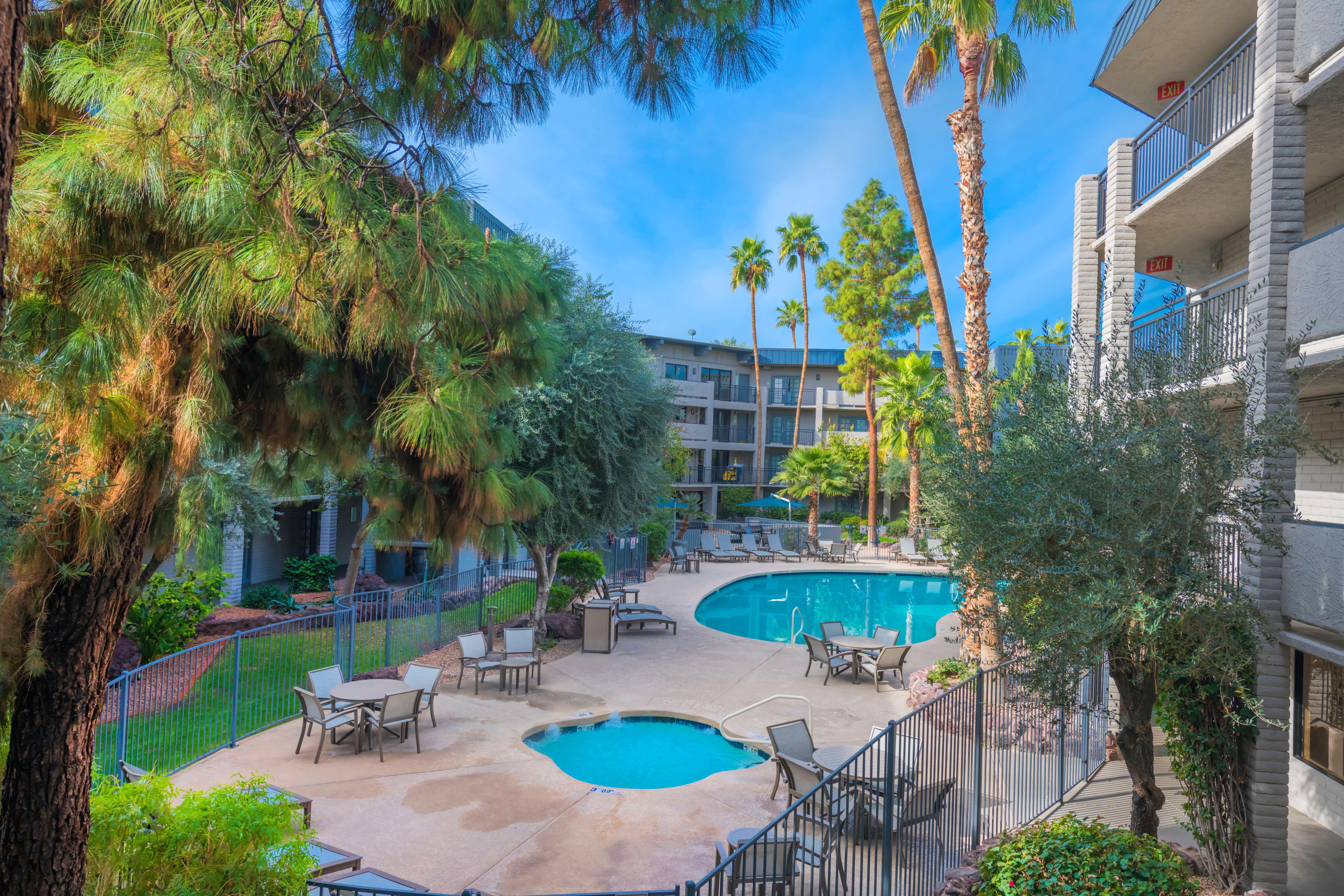 Holiday Inn And Suites Phoenix Airport North By Ihg Extérieur photo