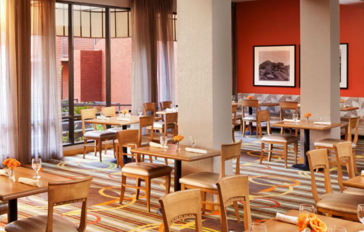 Holiday Inn And Suites Phoenix Airport North By Ihg Extérieur photo